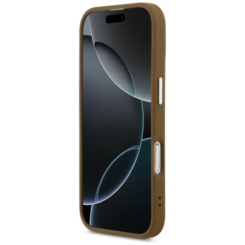 Guess Nakładka Magsafe PU Leather Case With Triangle Logo Silver Metal Camera Frame Do iPhone 17 Brązowa