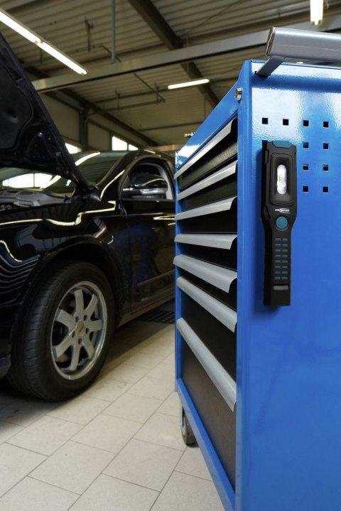 Lampa warsztatowa LED Ansmann IL300R, 600 lm, aku