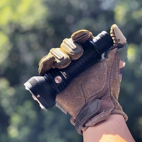 Latarka AceBeam L18 Green Light 2100 lm