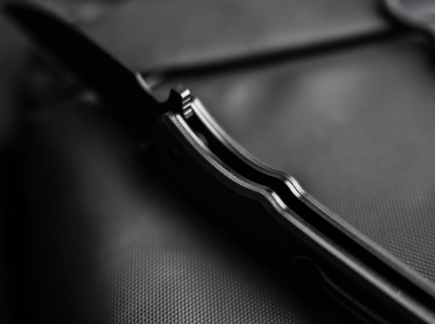 Nóż Magnum Blackjay