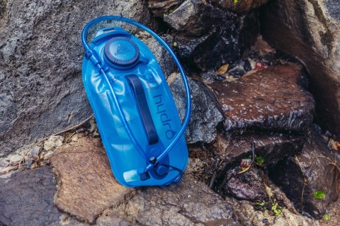 Bukłak Gregory 3D Hydro 2L Optic Blue z magnetycznym ustnikiem