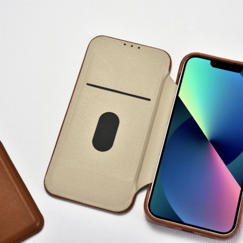 ICarer CE Oil Wax Premium Leather Folio Case skórzane etui iPhone 14 Plus z klapką magnetyczne MagSafe brązowy (AKI14220707-BN)