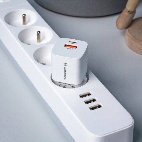 Ładowarka sieciowa Wozinsky CMWCW 20W USB-C / USB-A - biała