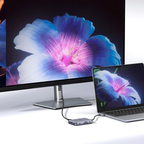 Hub Ugreen USB-C 7w1 HDMI USB-C USB-A SD/TF - szary
