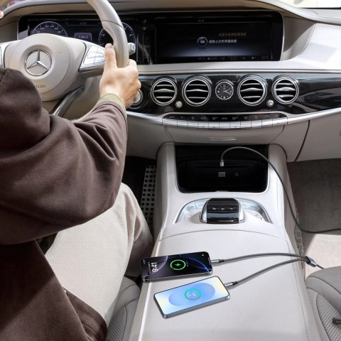 Kabel Ugreen 2w1 USB-C - 2xUSB-C PD 140W 2m - czarny