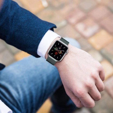 Pasek Tech-Protect MilaneseBand na Apple Watch 4 / 5 / 6 / 7 / 8 / 9 / SE / Ultra 1 / 2 (42/44/45/49 mm) - czarny