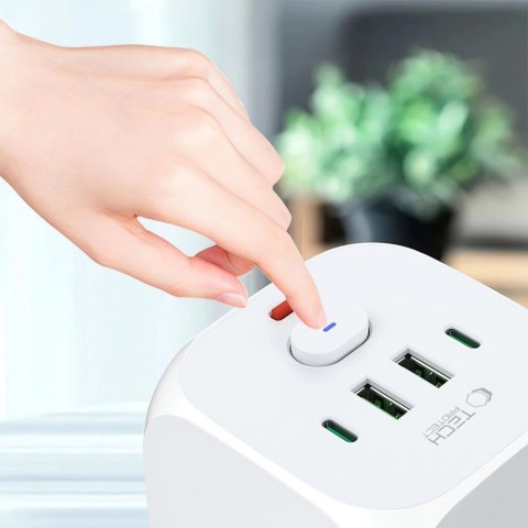 Listwa zasilająca Tech-Protect PCL3x4, 2x USB-A, 2x USB-C, 3x AC Typ Schuko - biała