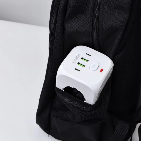 Listwa zasilająca Tech-Protect PCL3x4, 2x USB-A, 2x USB-C, 3x AC Typ Schuko - biała
