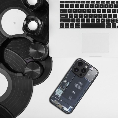 Etui na iPhone 12 Tech wzór 2