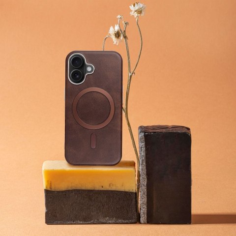 Etui na iPhone 15 Gentleman Mag Cover zgodne z MagSafe brązowe