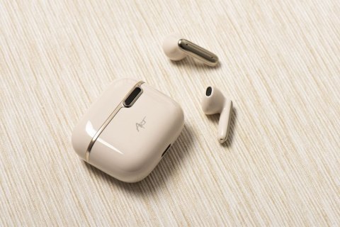 Słuchawki bezprzewodowe douszne Art TWS + stacja dokująca ze złączem USB C AP-TW-B4W białe