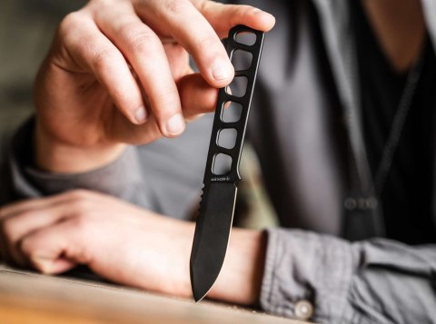 Böker BFF Packlite Allblack Nóż MagnaCut 6,5 cm Kydex