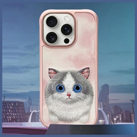 NIMMY futerał BIG EYED PET 2.0 Cat do IPHONE 16 Pro różowy