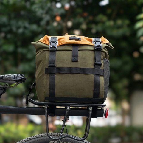 Torba rowerowa Rockbros W019 na kierownicę 13,5-24L - zielono-pomarańczowa