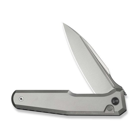 Nóż WE Knife Dressytak M390 Gray Titanium Button Lock