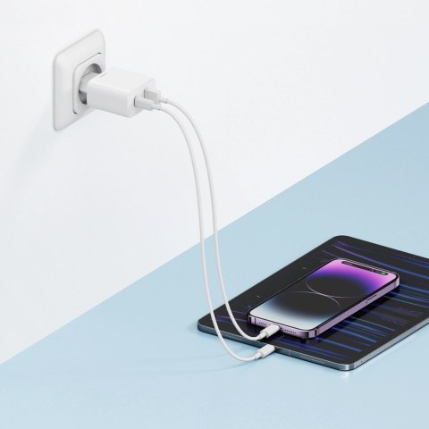 Ładowarka sieciowa Cuktech A19 30 W USB-A + USB-C - biała