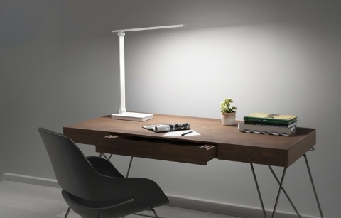 Lampa biurkowa LEPRO 310001 800lm (biała)