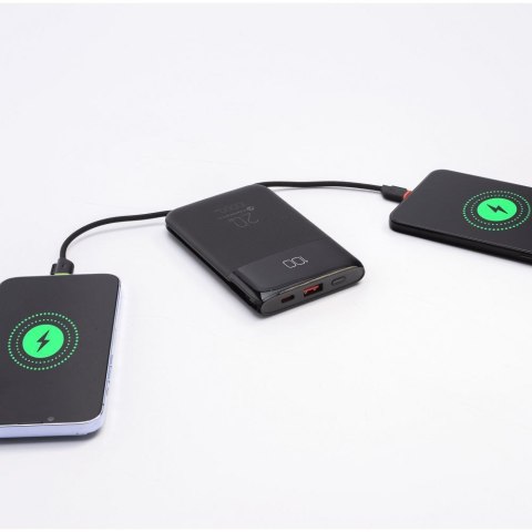 Powerbank Forcell F-Energy Multicharge F10K6 QC PD3.0 3A 22,5W 10000 mAh z wbudowanymi kablami USB C i Lightning czarny