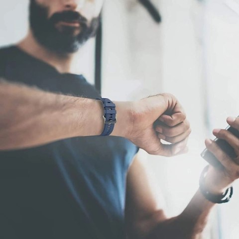 Pasek Tech-Protect IconBand na Garmin Fenix 5 / 6 / 6 Pro / 7 - pomarańczowy