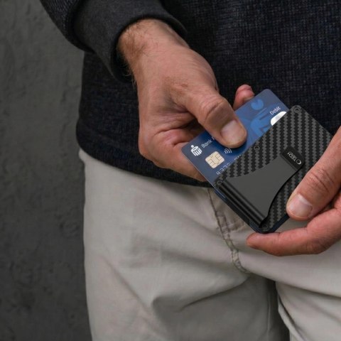 Portfel Tech-Protect Thorn RFID karbonowy - czarny