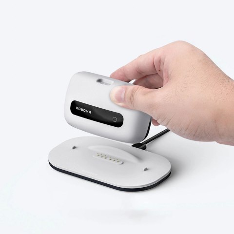 Pasek na głowę BoboVR M3 Pro+ z akumulatorem 6500 mAh i stacją ładującą do Meta Quest 3 / 3S - biały