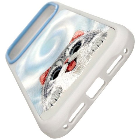 NIMMY etui do IPHONE 18 Pro / 17 Pro BIG EYED LYING SILVER SHADED CAT szary