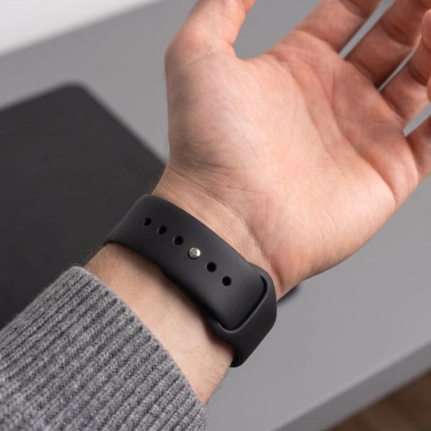 Pasek Tech-Protect Silicone na Apple Watch 44 / 45 / 46 / 49 mm - czarny