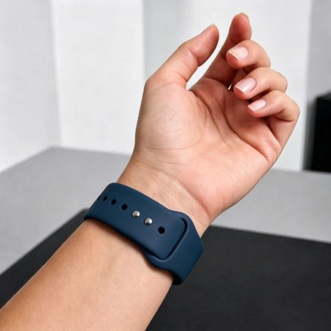 Pasek Tech-Protect Silicone na Apple Watch 44 / 45 / 46 / 49 mm - granatowy