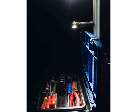 Latarka Armytek Wizard C2 Magnet USB Warm 1120 lm