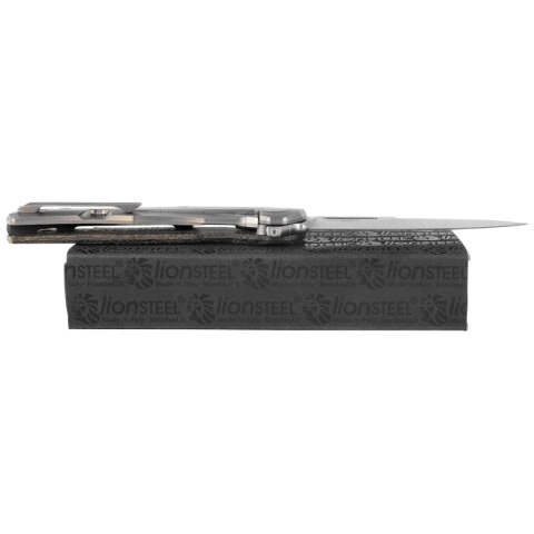 Nóż składany LionSteel Q4ttro Green Burlap Micarta/Titanium, Satin MagnaCut by Molletta (Q4 BGR)